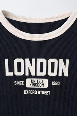 ZARA ПЛАТЬЕ В РУБЧИК С ТЕКСТОМ, МОРСКОЙ СИНИЙ