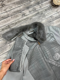 Меховая куртка со вставками кожи крокодила Zilli