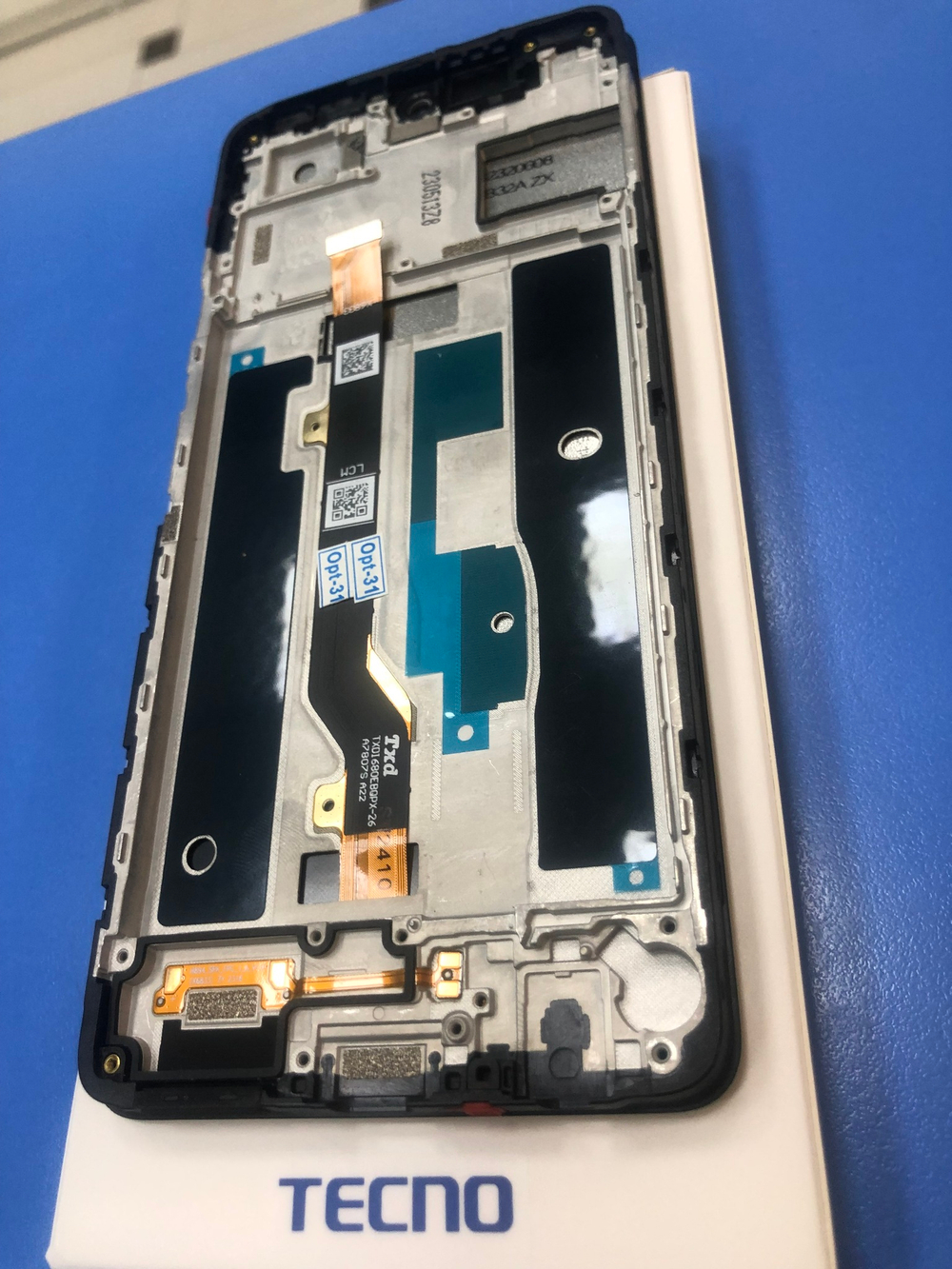 Дисплей в сборе с тачскрином и рамкой чёрный для Tecno Pova 5 Оригинал