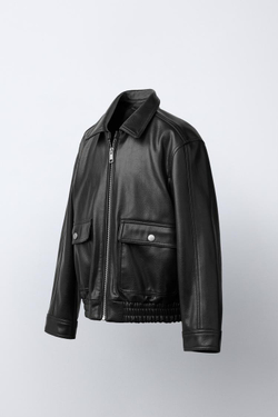 ZARA КУРТКА ИЗ ИСКУССТВЕННОЙ КОЖИ С КАРМАНАМИ, ЧЕРНЫЙ