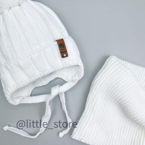 Шапка демисезонная, со снудом "Дино" белая