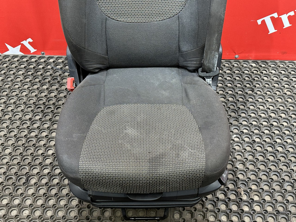 Сиденье водительское пневматическое 2018г