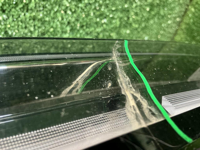 Фонарь крышки багажника Lixiang L7 (2023-н.в.)