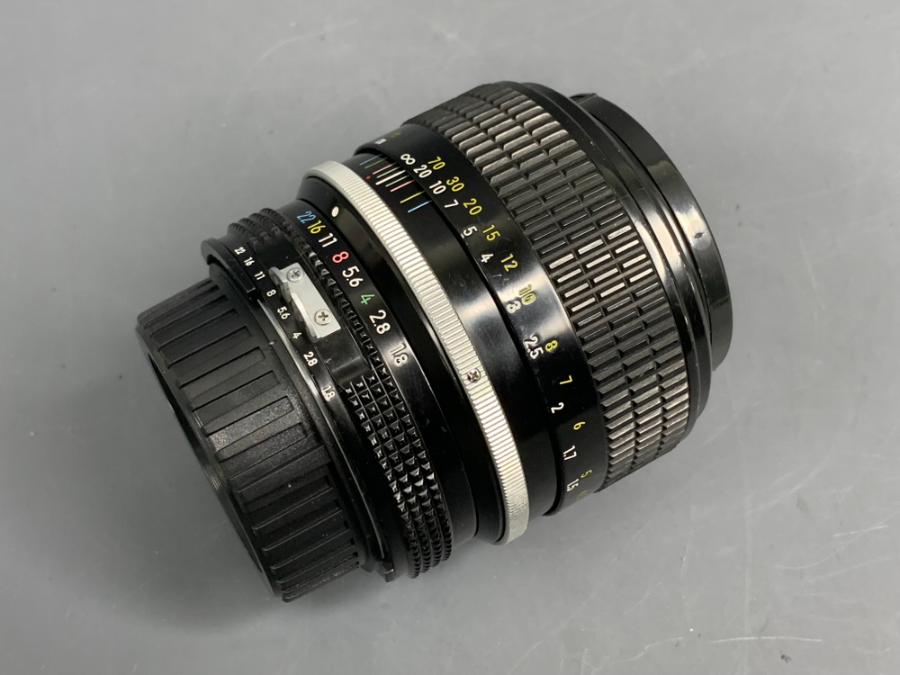 Nikon Nikkor 85mm 1.8