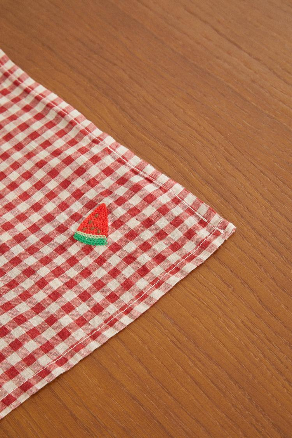 ZARA HOME ФРУКТОВАЯ ВЫШИТАЯ САЛФЕТКА, КРАСНЫЙ
