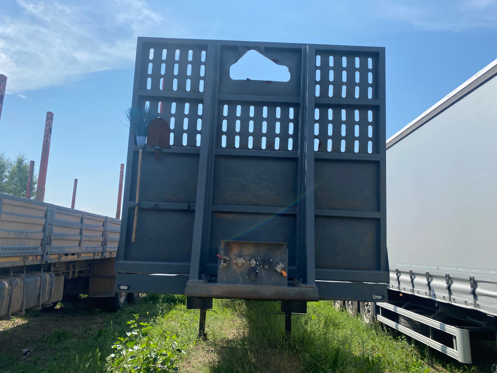 САВ (СпецАвто-Восток) 93182* Полуприцеп сортиментовоз 93182RC7