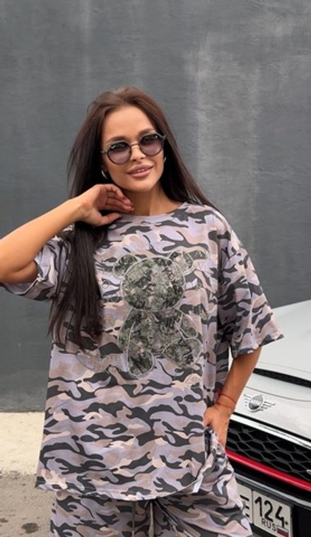 Костюм с шортами