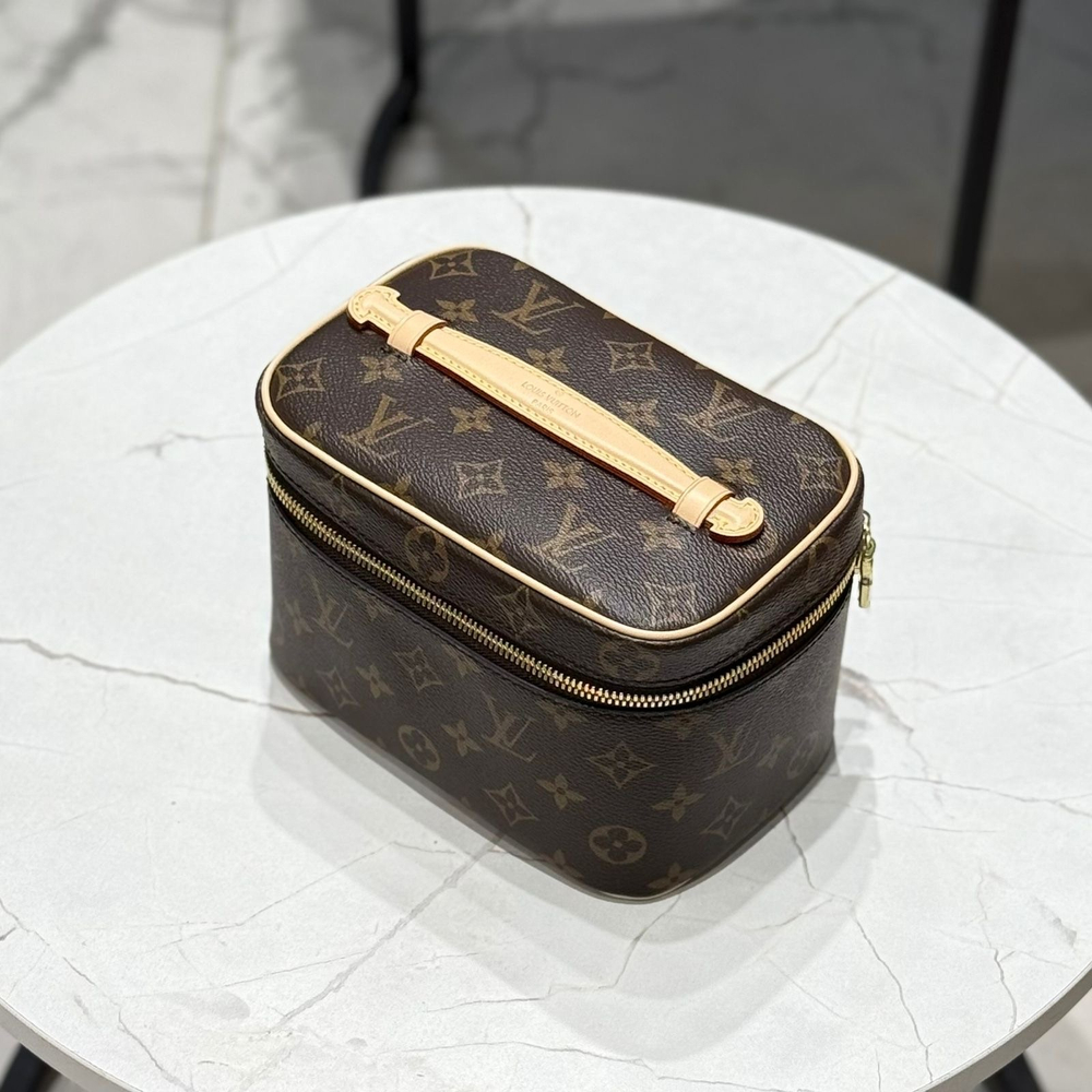 Косметичка Louis Vuitton
