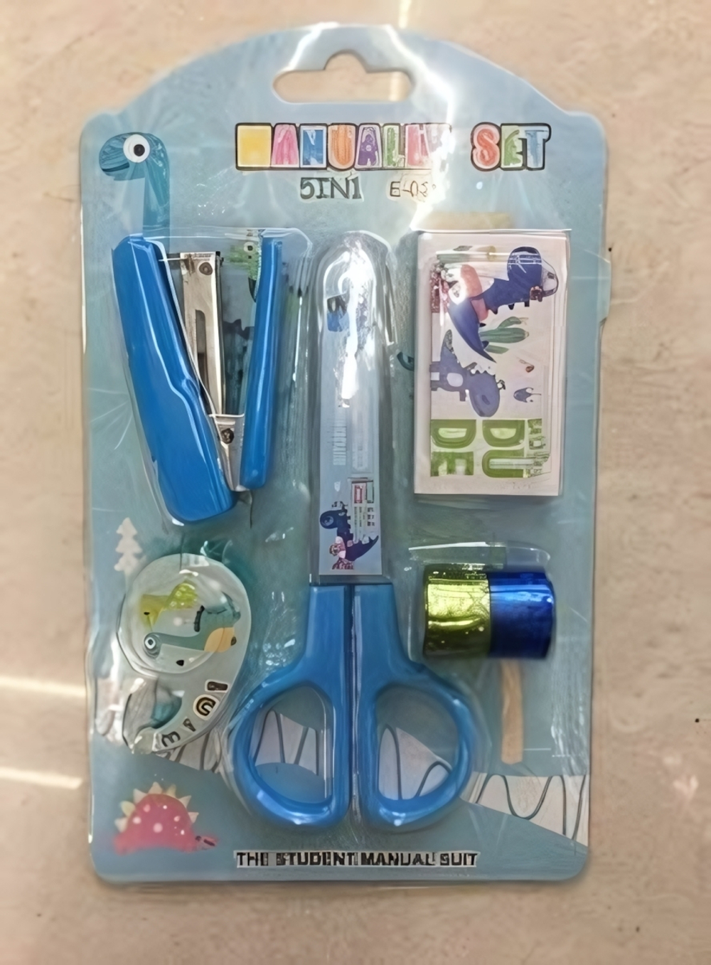 Набор "Динозавр": детские ножницы, степлер, скобы, декоративная клейкая лента 2,5 мм, диспенсер