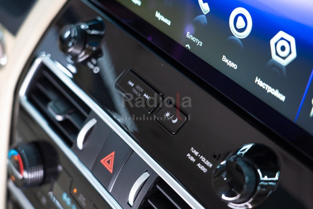 Магнитола для Nissan Patrol Y62 2010-2015 - Radiola RDL-Patrol монитор 12.3" на Android 12, 6Гб+128Гб, CarPlay, 4G SIM-слот