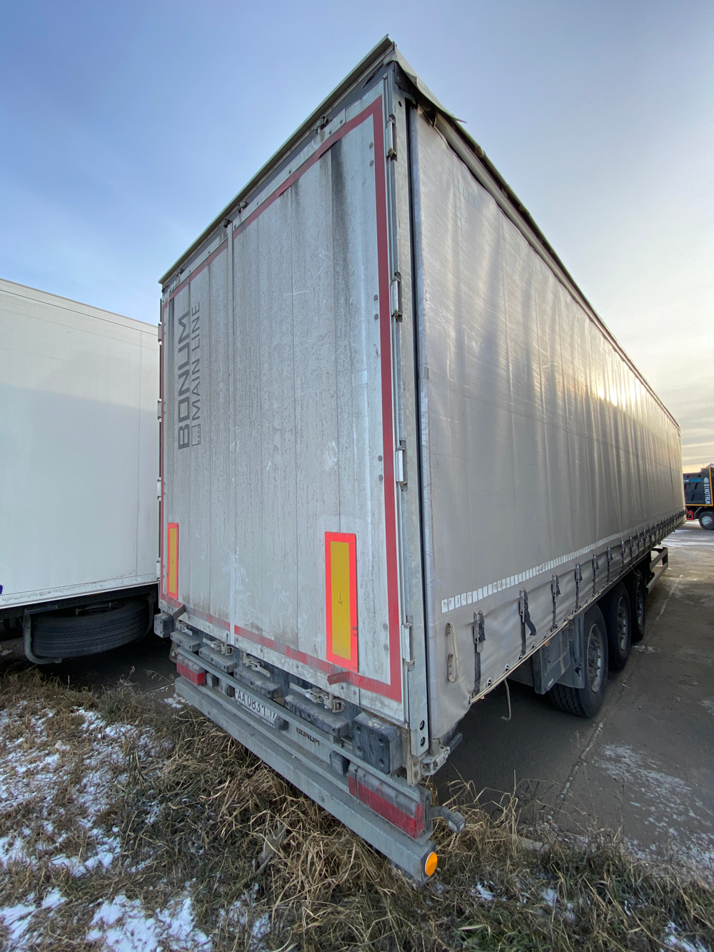 BONUM 9142* Полуприцеп шторный 914296-04 (длина 13,62 м.)