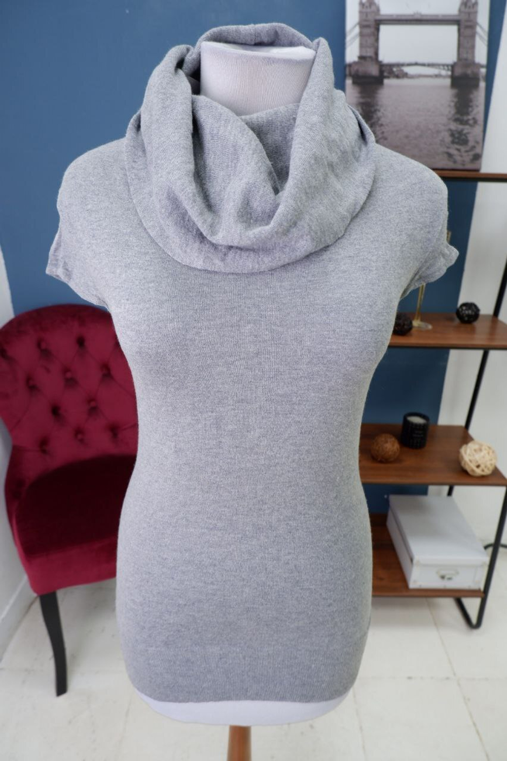 Джемпер Next Phase с шерстью 44 размер