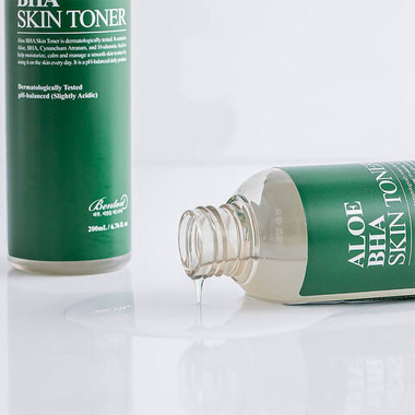 Обновляющий тонер с алоэ и BHA-кислотой BENTON Aloe BHA Skin Toner