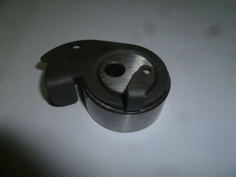 Ролик натяжной ремня распредвала  KM376AG/Idler roller