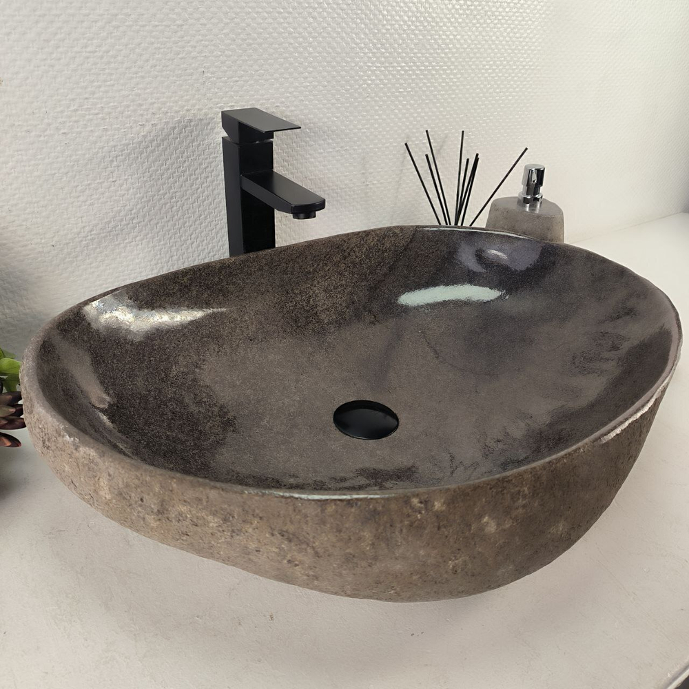 Раковина из речного камня RS-65115 62*45*15 0863