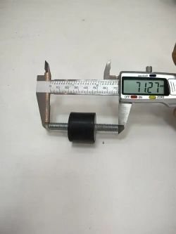 Виброизоляторы цилиндрические с наружной резьбой М8, тип EC. DR53025M823