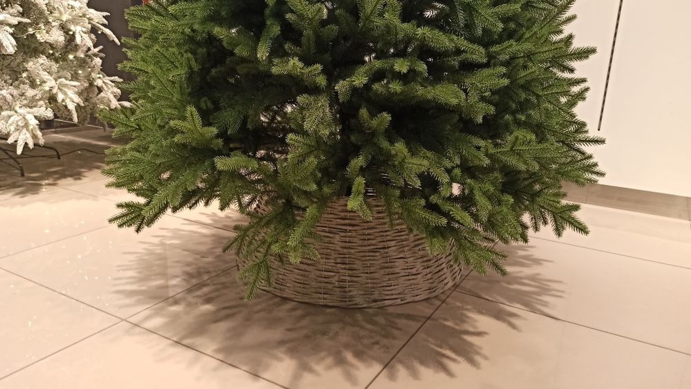 Ель искусственная «Милано» (литая хвоя) 240 см / 2,4 м