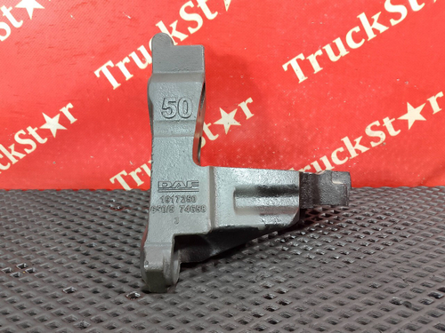 Кронштейн двигателя задний левый 2019 г.