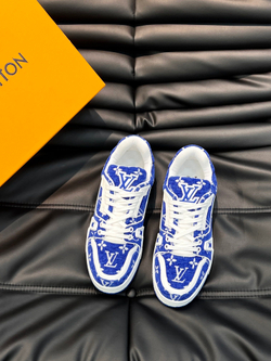 Louis Vuitton Trainer Sneaker
