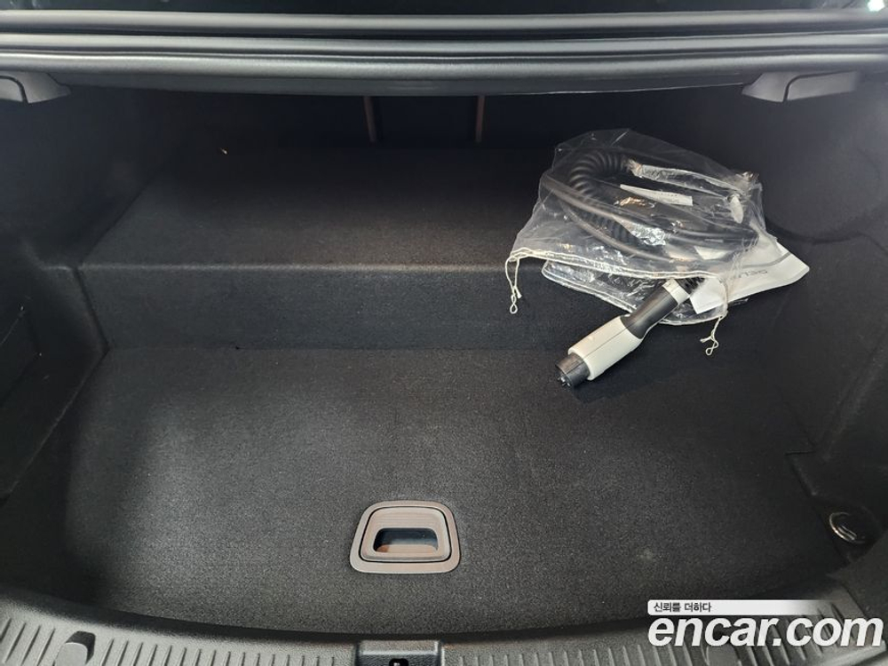 Mercedes-Benz E-Class W213 E300e 4MATIC Exclusive (06.2020)