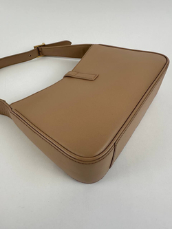 Сумка Saint Laurent Le 5 à 7