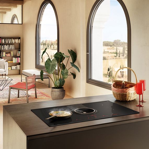 Индукционная стеклокерамич. панель с вытяжкой Elica NIKOLATESLA HP EVO BL/A/83