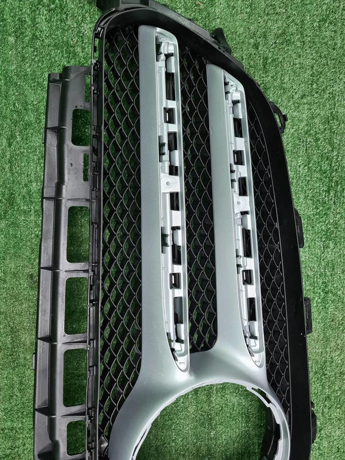 Решетка радиатора Mercedes E W213 (2016-2021)