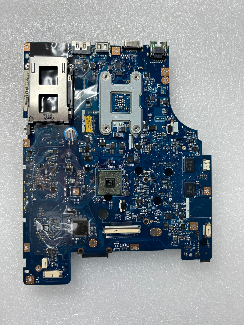 Материнская плата для ноутбука Lenovo Z465 NAWE5 LA-5753P MB DIS/1G/GLAN/BT (11012714), оригинал