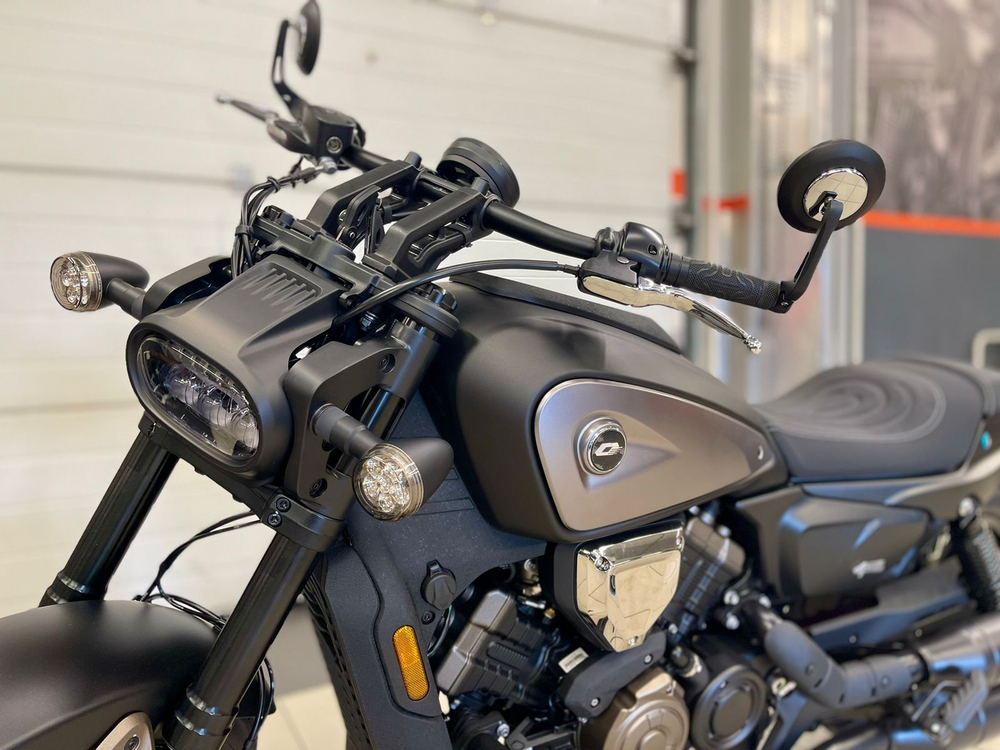 QJMOTOR SRV 600 V