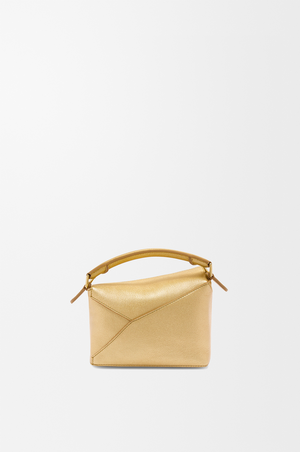 Loewe Мини-сумка Puzzle Edge из ламинированной овечьей кожи, золотой