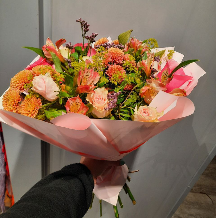 Букет "Сюрприз без повода"