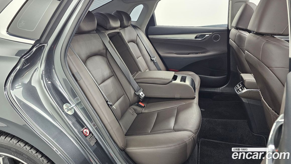 Hyundai The New Grandeur (Azera) IG 3.3 (04.2021)