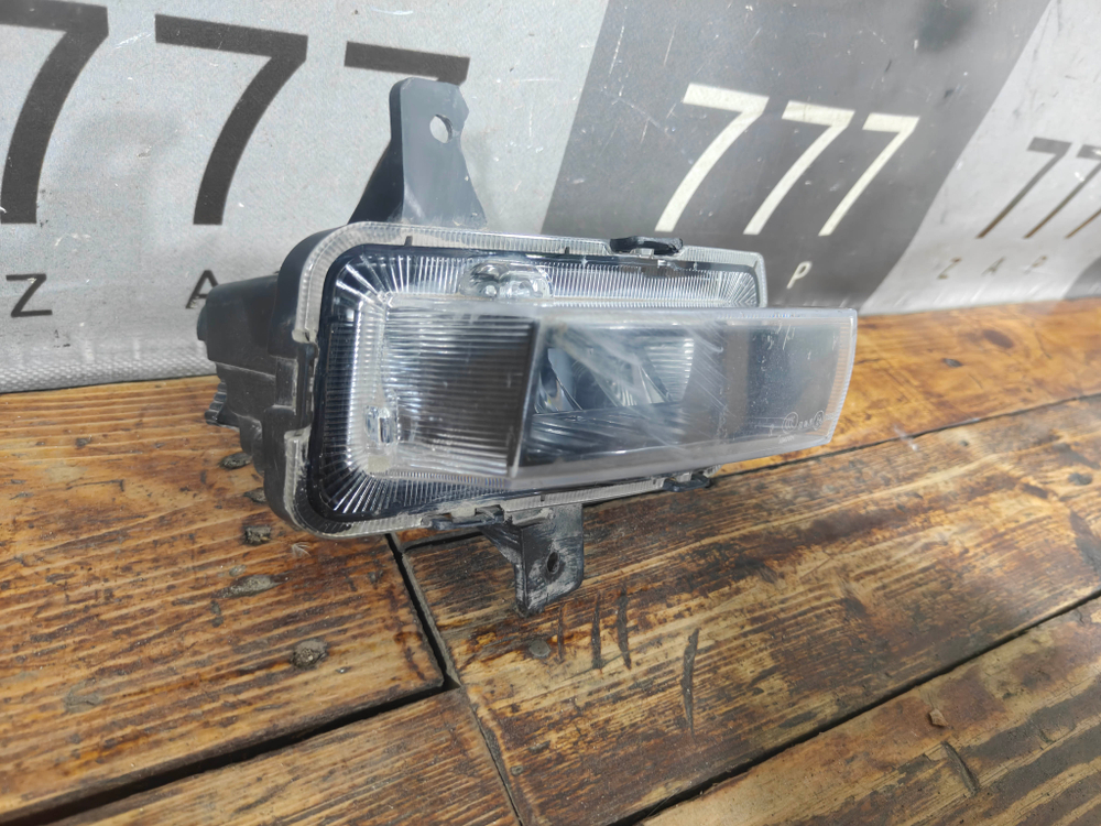 ПТФ передняя правая Geely Coolray 19-нв Б/У Оригинал 6600107979