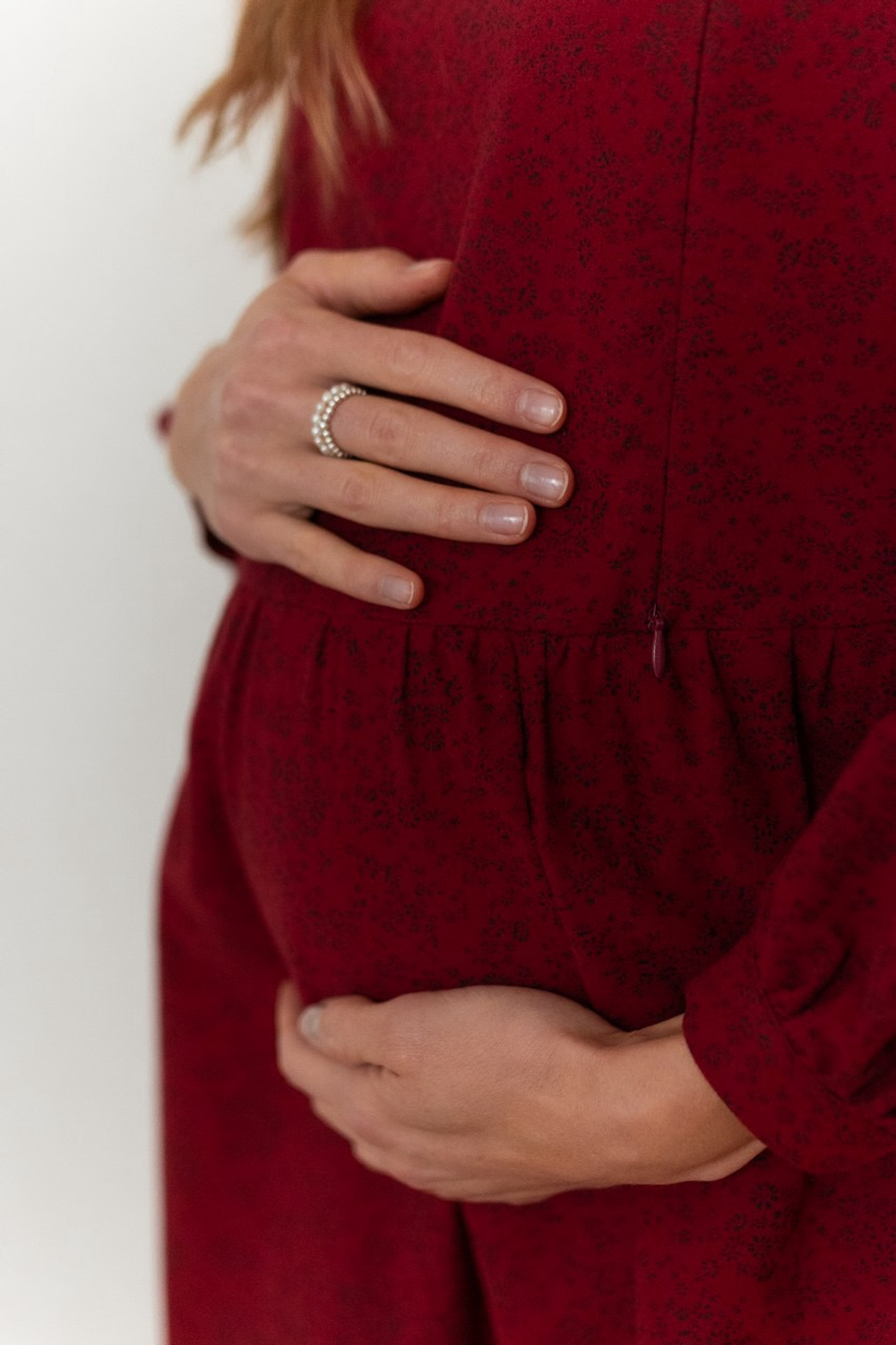 Платье Аврора из фланели для беременных и кормящих, Вишневый с цветами