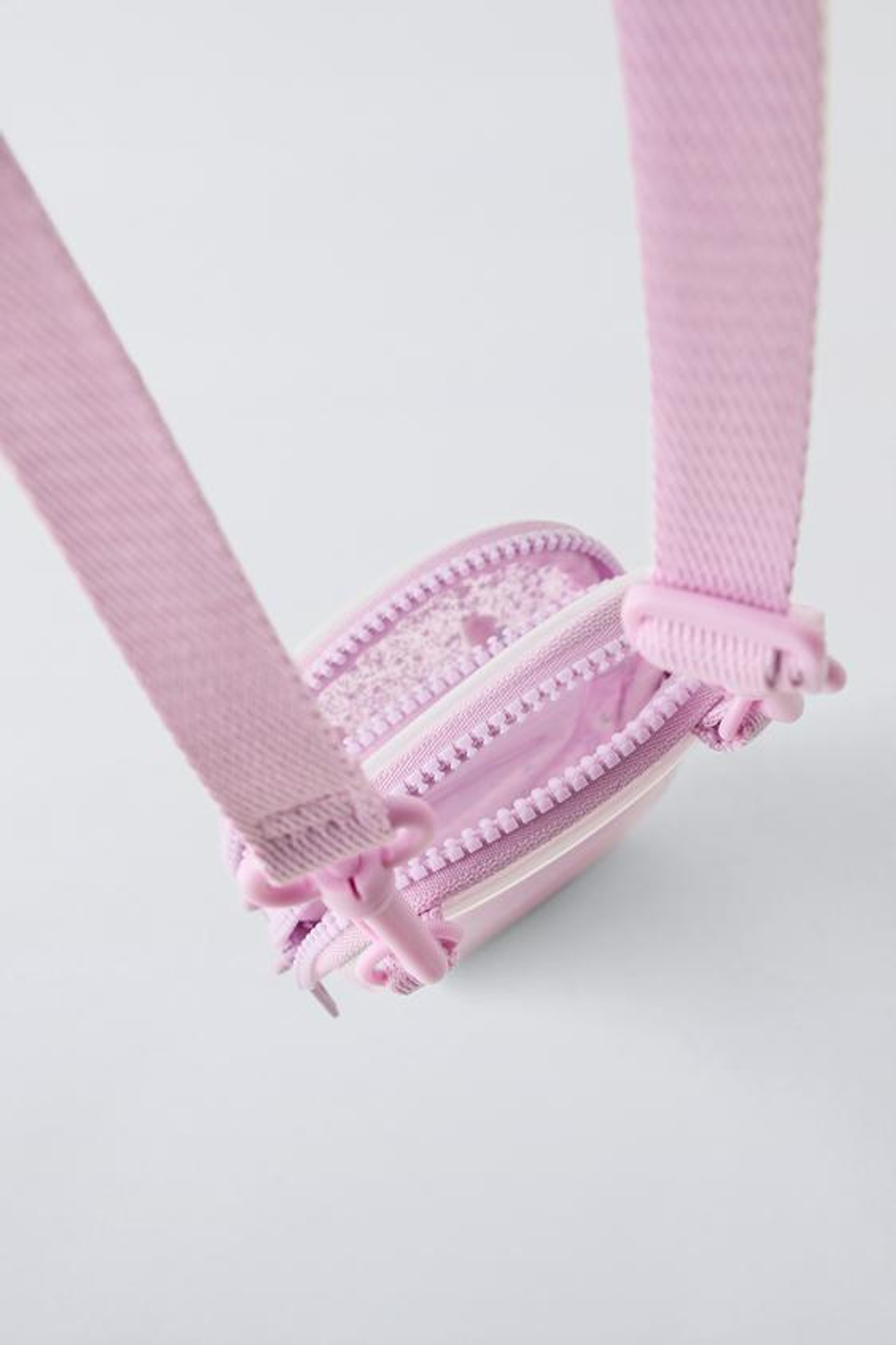 ZARA ВИНИЛОВЫЙ ЧЕХОЛ ДЛЯ ТЕЛЕФОНА LILO & STITCH © DISNEY, ЦВЕТ МАЛЬВЫ