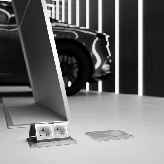 Модульная розетка с заземлением и шторками Werkel белый W1171160 4690389211744