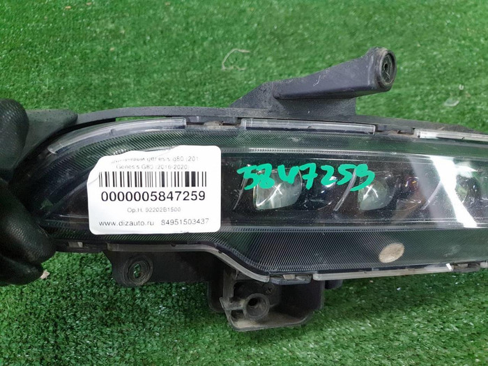 ДХО правый Genesis G80 (2016-2020)