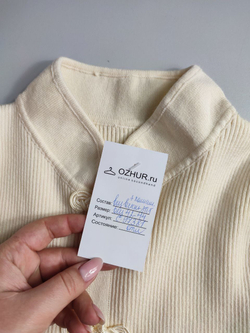 Платье кремовое по фигуре с отделкой в восточном стиле 42- 44 размер