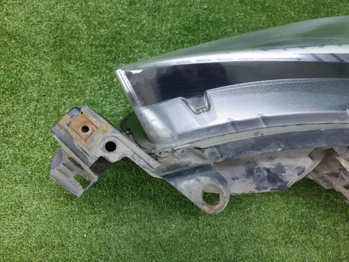 Фара правая Mazda CX-5 1 (2011-2015) ксенон