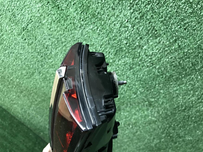 Фонарь крышки багажника Geely Monjaro (2021-н.в.)