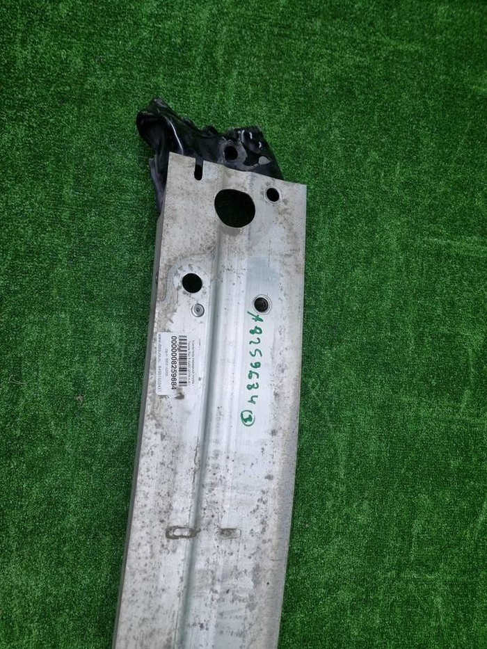 Усилитель передний Toyota RAV4 5 XA50 (2018-н.в.)