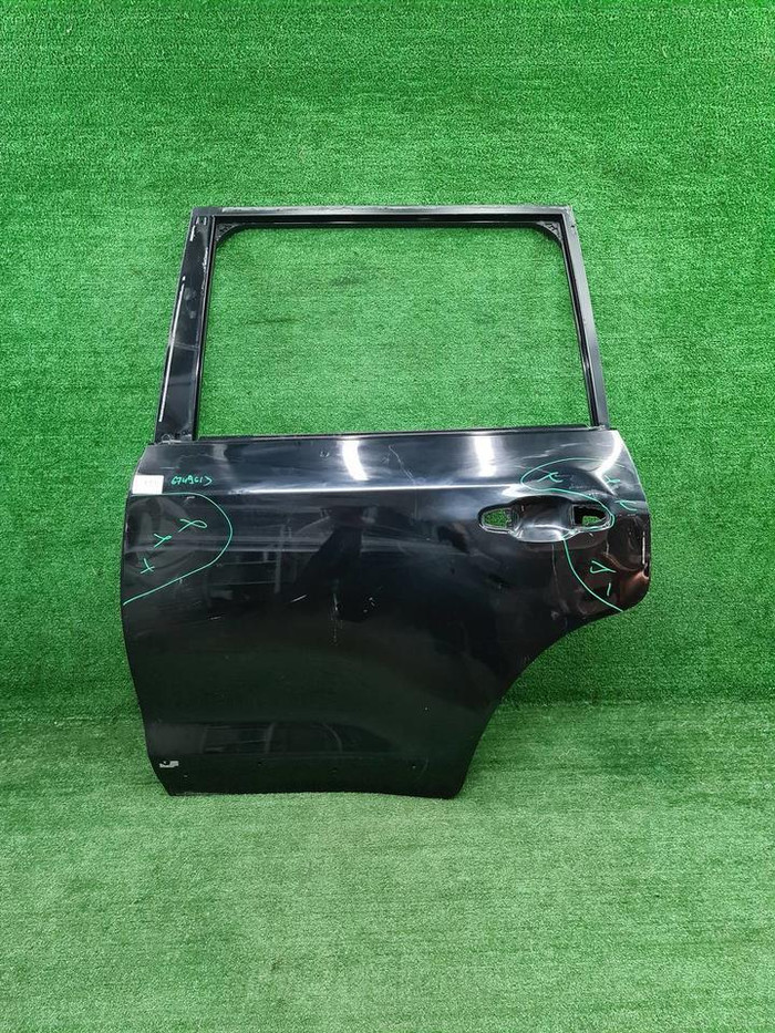 Дверь задняя левая Toyota Land Cruiser 200 (15-21)