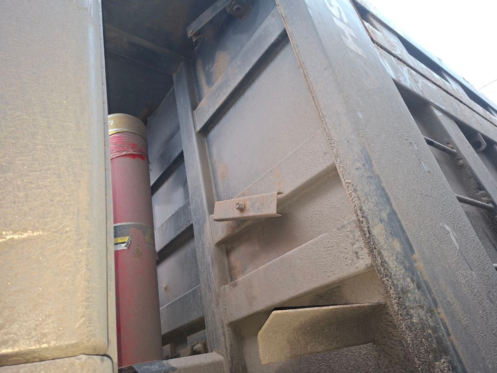 Shacman (Shaanxi) SX* 8x4 Самосвал SX33186V366 (Дизельный, 11,6 л, 423 л.с., МТ)
