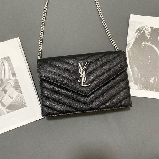 Saint Laurent WOC 19 cm