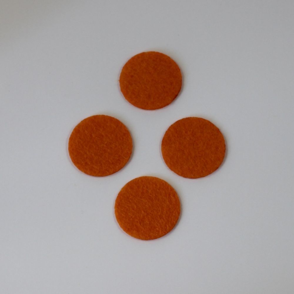 Фетровые пяточки 35мм, с прорезями, цвет № 16 оранжевый (1 уп = 192 шт)