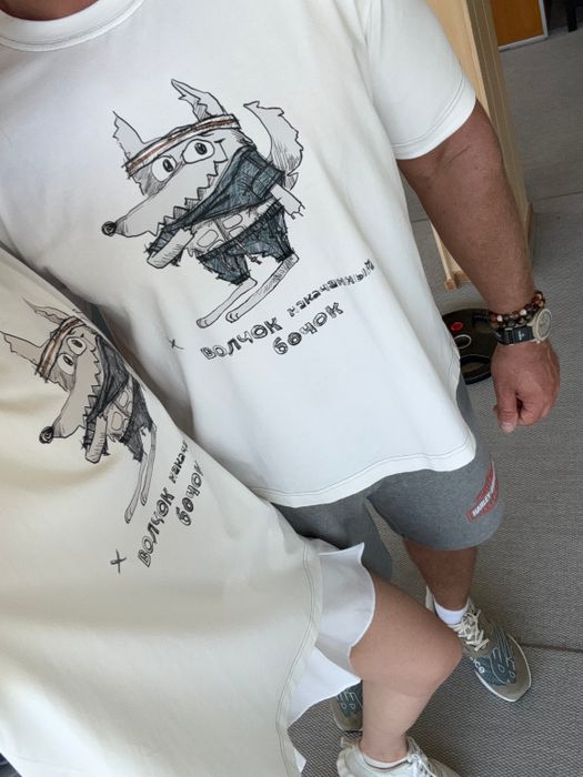 ФУТБОЛКА РЕНА МОЛОЧНЫЙ ВОЛЧОК НАКАЧАННЫЙ БОЧОК