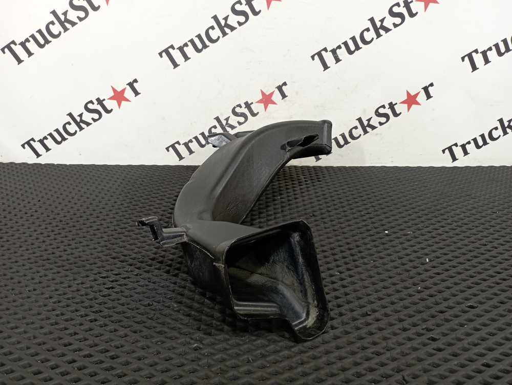 Воздуховод отопителя 2023г