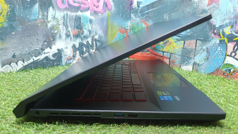 Игровой MSI i5-11/16Gb/RTX 3050 4GB/144Hz/Katana GF76 11UC-893XRU/Windows 10