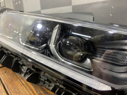 Фара правая LED Kia K5 20-нв Б/У Оригинал 92102L2100