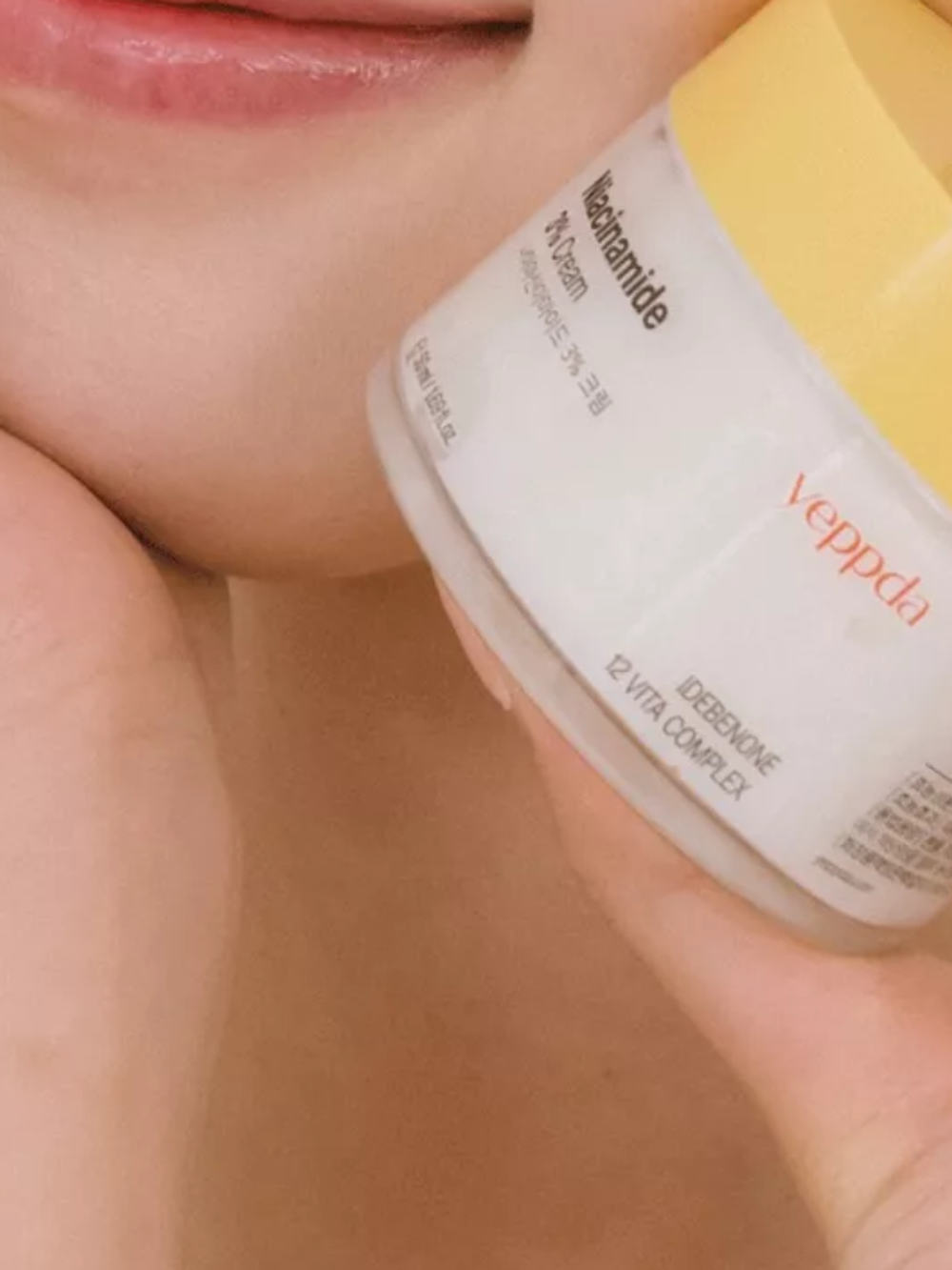 Крем с ниацинамидом и комплексом витаминов Yeppda Niacinamide 3% Cream, 50 мл